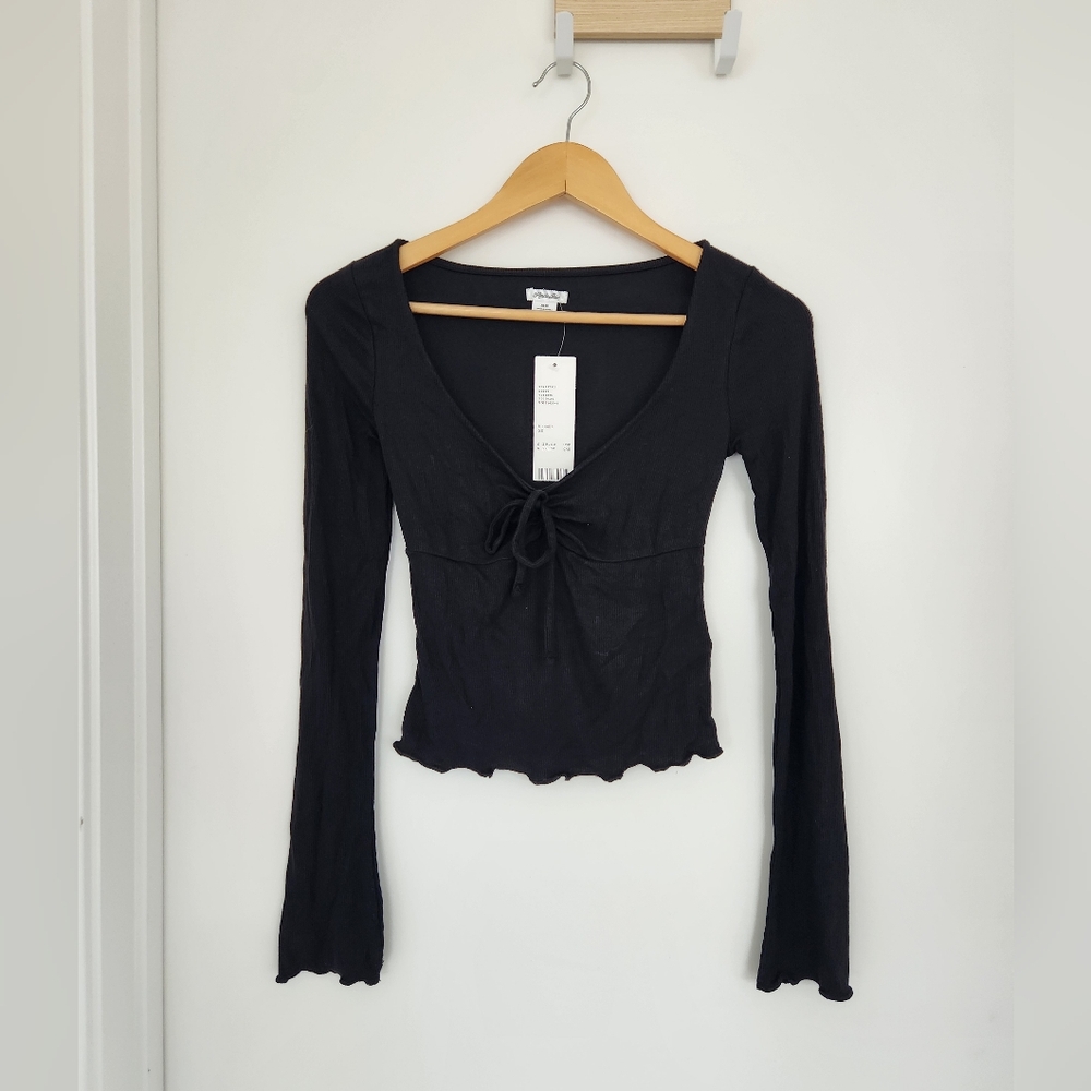 Urban Outfitters Kimchi Blue Quinn Ribbed Long Sleeve Top XS